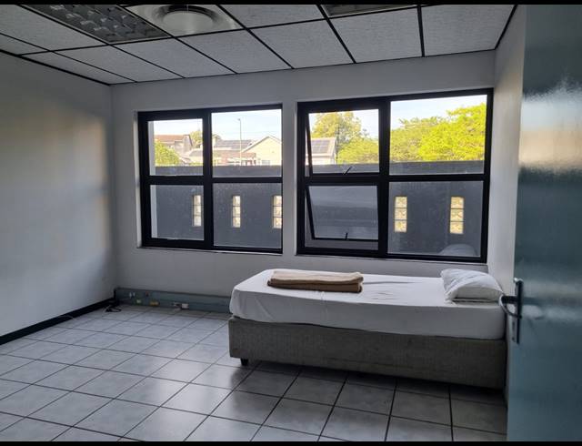 110M² OFFICE TO LET IN SONHEUWEL